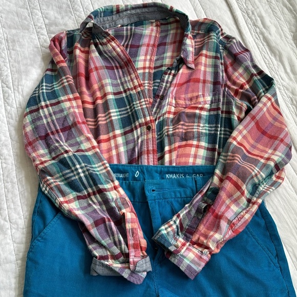 Beautiful soft corduroy Gap Khakis - Picture 8 of 8